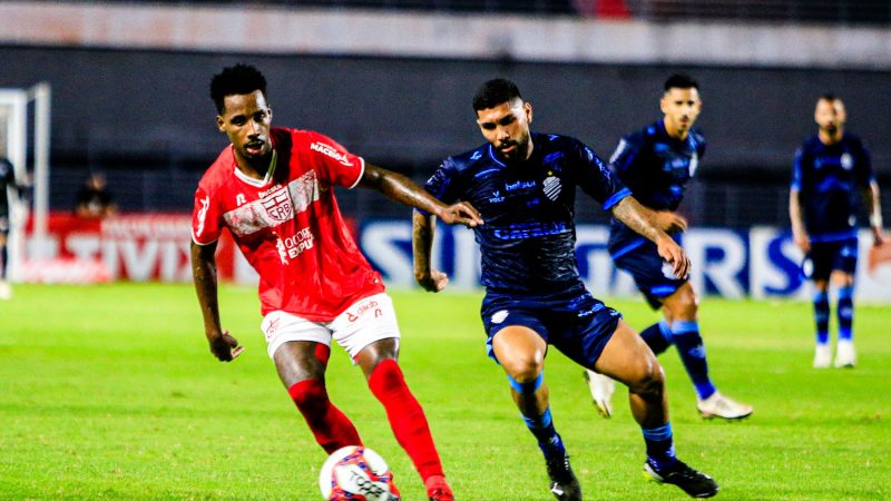 CRB dominou a partida, teve as melhores chances e não conseguiu vencer o arquirrival