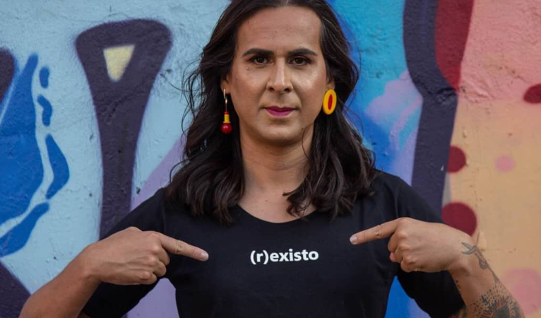 Vereadora trans acusa salão de beleza de negar atendimento em Belo Horizonte