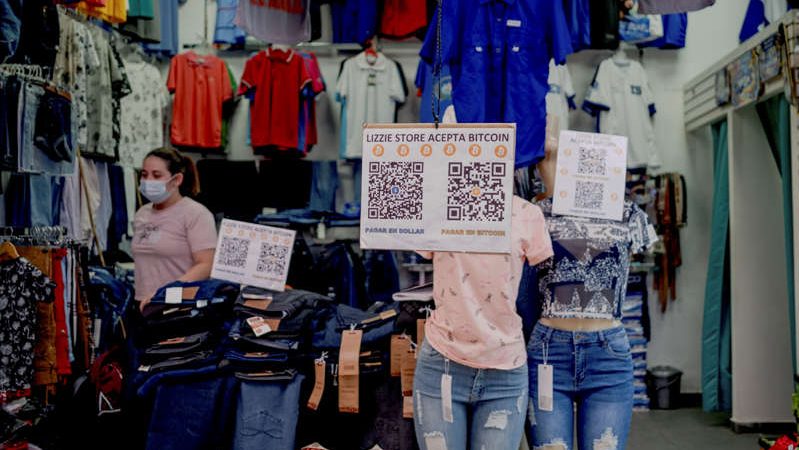 O bitcoin pode ser moeda oficial? El Salvador tenta descobrir à força