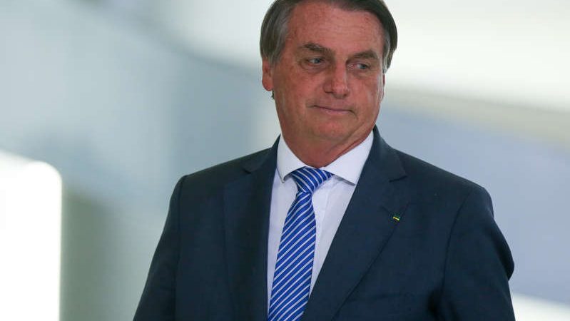 Bolsonaro chega a dois anos sem partido e tenta selar filiação ao PP após fracassos em série