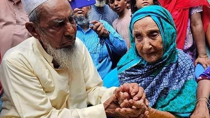 Mãe e filho que se perdeu quando tinha 10 anos se reencontram 70 anos depois
