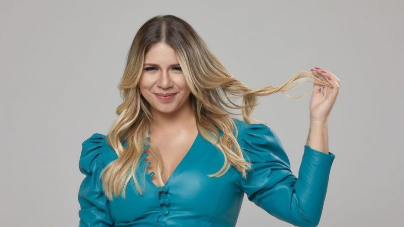 Morte de Marília Mendonça cala voz quente que renovou o repertório popular da velha dor de corno