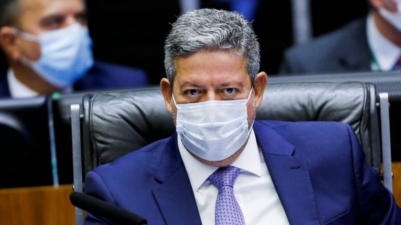 Lira pressiona PSB e PDT para votar a favor de PEC dos precatórios; PT fecha posição contrária