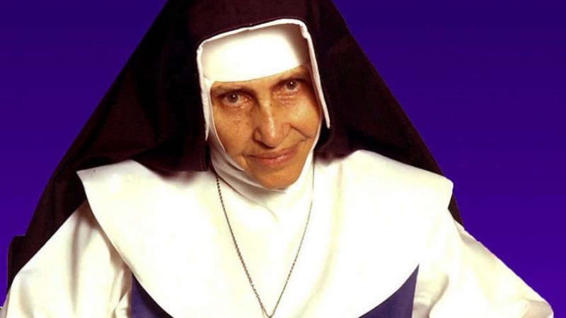 Senado aprova feriado em homenagem a Irmã Dulce