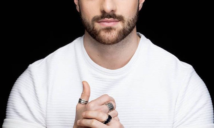 Alok revela “momentos de pânico” após morte de Marília Mendonça