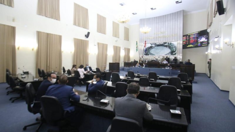 Deputados acusam Renan Filho de uso da máquina para fins eleitoreiros: ‘enganador’