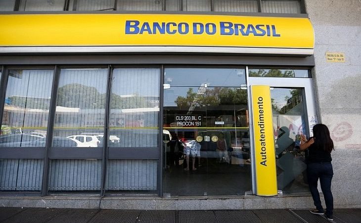 Veja o funcionamento dos bancos, shoppings e Centro neste fim do ano