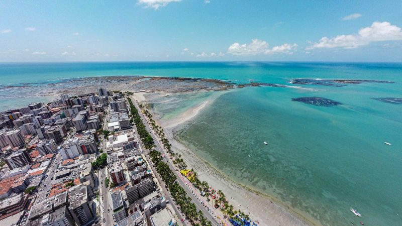 Maceió foi o segundo destino mais buscado durante a Black Friday, aponta levantamento