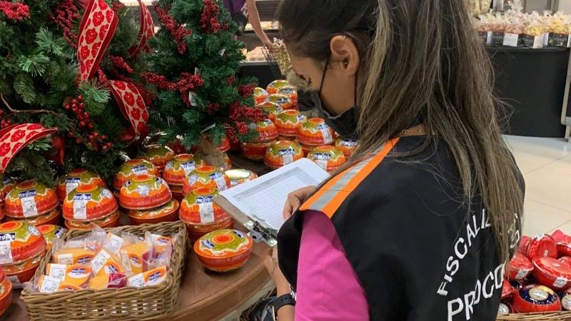 Pensando em comprar os itens da ceia de Natal? Confira pesquisa de preços de produtos em Maceió