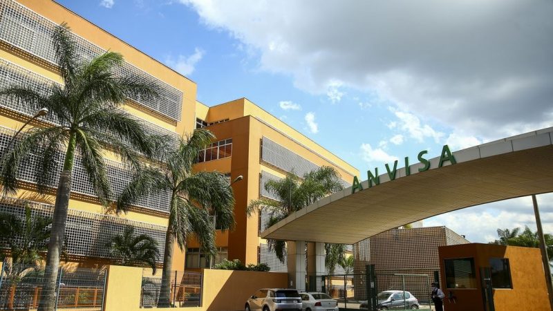 Anvisa decide se libera vacina da Pfizer para crianças de 5 a 11 anos