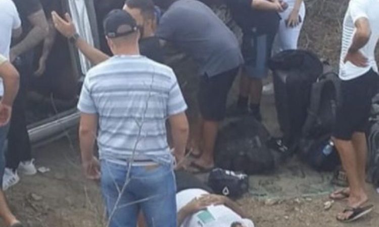 Banda do cantor Gustavo Lima se envolve em grave acidente na Paraíba