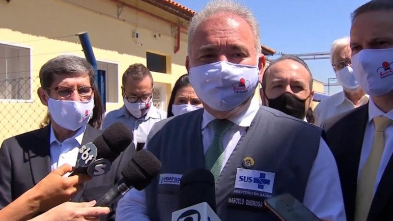 Ministério da Saúde quer que crianças de 5 a 11 anos sejam vacinadas com Pfizer mediante prescrição médica e termo de consentimento, diz Queiroga