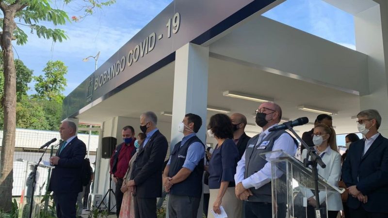 Fiocruz inaugura banco com capacidade de armazenar amostras de vírus