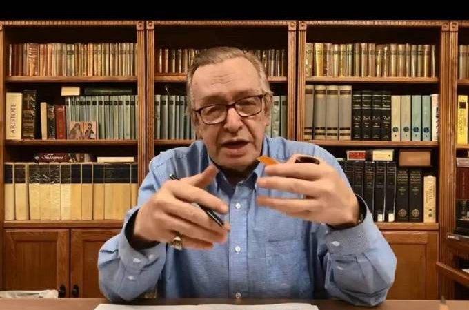 O legado de Olavo de Carvalho