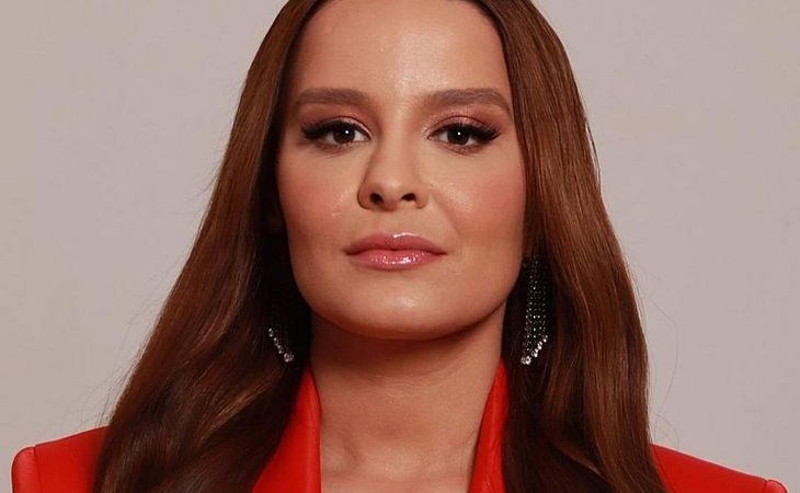 Voo de Maiara, da dupla com Maraisa, faz pouso de emergência em Florianópolis