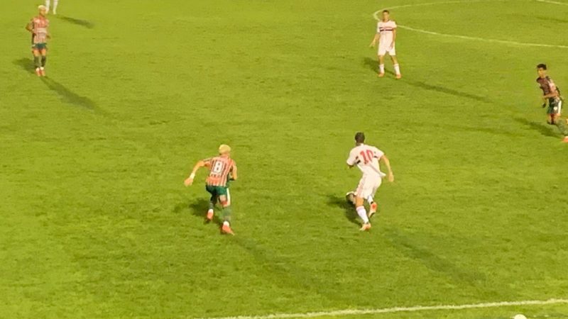 CSE perde sem decepcionar, cai de rendimento no 2º tempo e perde para o São Paulo