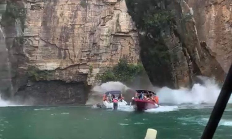 Lancha destruída na tragédia de Capitólio (MG) se chamava Jesus