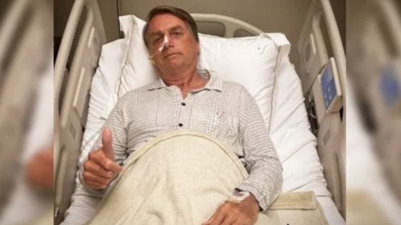 Bolsonaro retira sonda nasogástrica e mostra recuperação, diz boletim