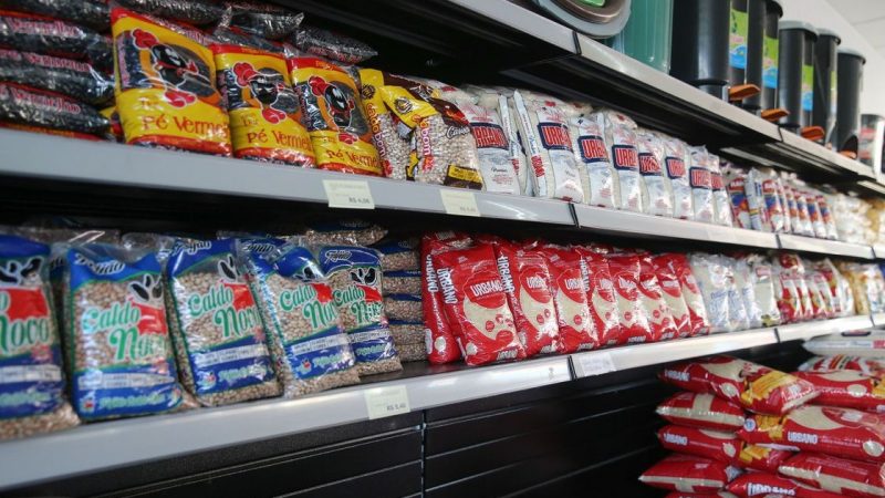 Valor da cesta básica aumenta em 16 das 17 capitais