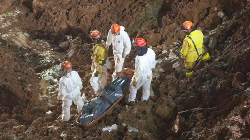 Corpos de homem e criança são encontrados e nº de mortos em Franco da Rocha sobe para 13