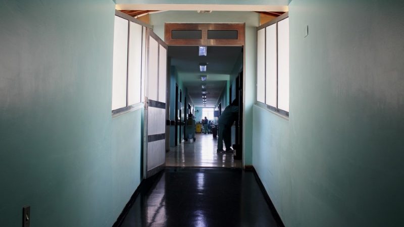 Pandemia dos não vacinados: estados confirmam a efetividade da vacina na prevenção de mortes