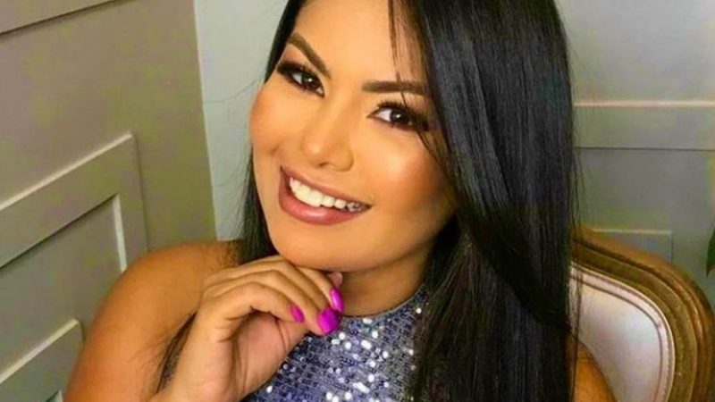 Cantora Paulinha Abelha, da Calcinha Preta, é transferida de hospital em Aracaju