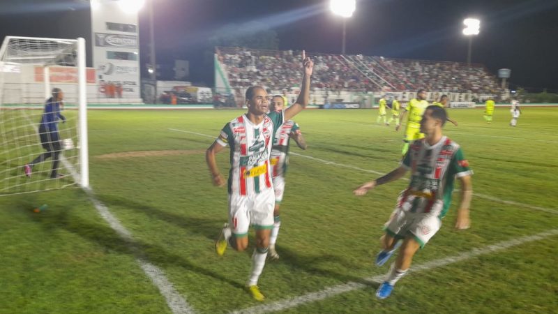 CSE vence o Murici no Juca Sampaio e pega o Cruzeiro nas semis da Copa Alagoas