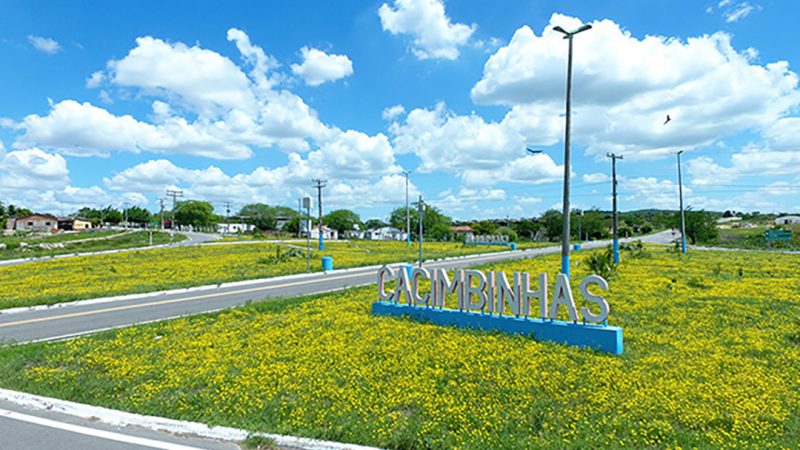 Filho é preso após furtar R$500 e atear fogo na casa da própria mãe, em Cacimbinhas