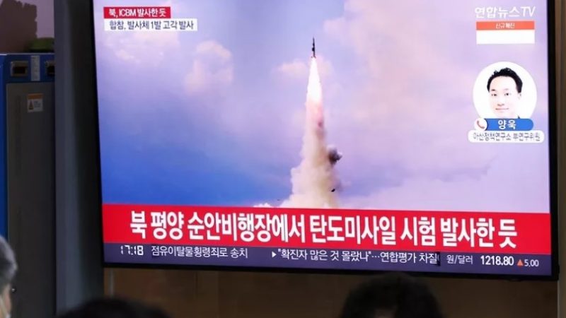 Coreia do Norte testa míssil intercontinental, dizem sul-coreanos e japoneses