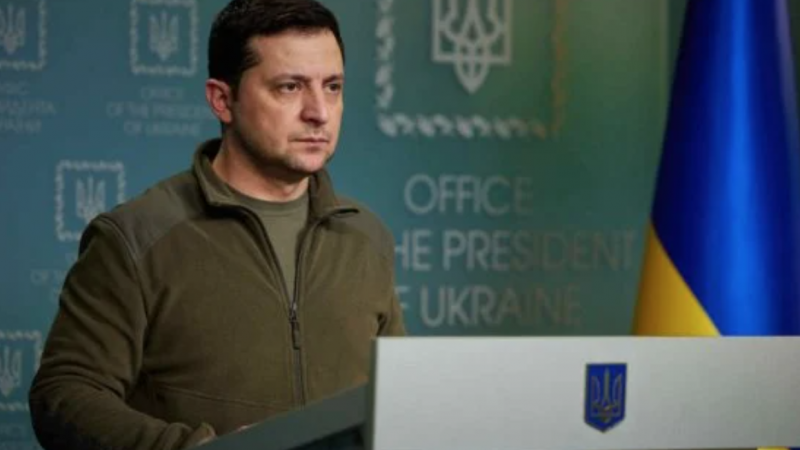 Ataques à Ucrânia aumentam, mas Zelensky promete “vencer o terror”