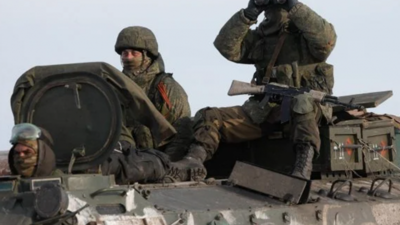 Rússia planeja execuções públicas de militares ucranianos, diz agência