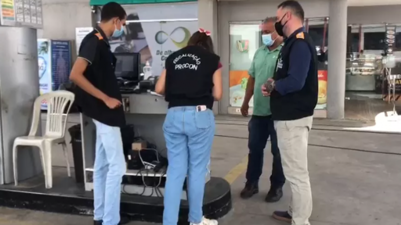 Procon notifica postos em Maceió para investigar aumento abusivo nos preços da gasolina