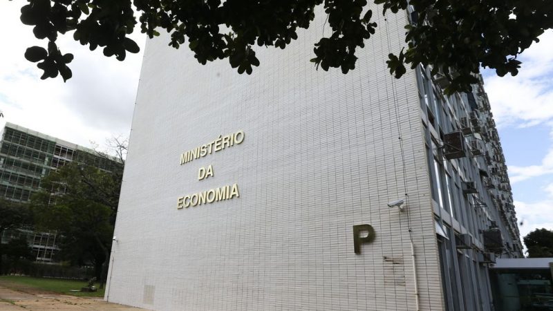 Terrenos ociosos da União terão moradias para pessoas de baixa renda