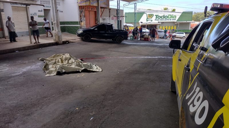 Morador de rua é assassinado no mercado da carne em Palmeira dos Índios