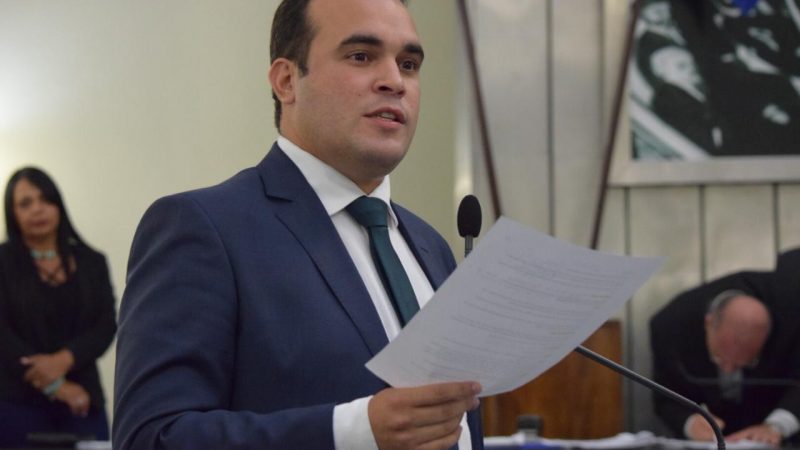 Em eleição de cartas marcadas, Davi Maia é o segundo deputado a se candidatar a governador tampão