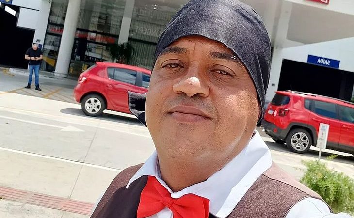 Empresário que faliu e comeu lixo consegue emprego como garçom: ‘Ainda vou ser milionário’