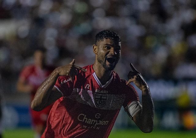 Galo voltou a vencer o ASA, desta vez por 2 a 0, fora de casa, e chegou a mais uma conquista