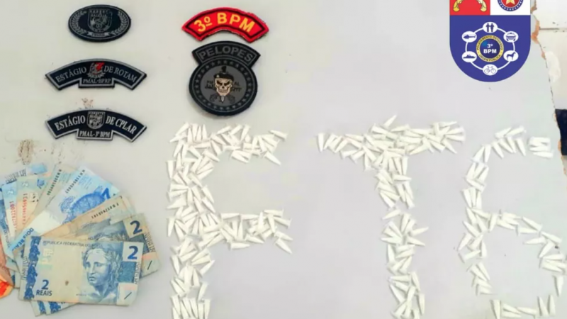 Homem é preso com mais de 200 pinos de cocaína em Arapiraca