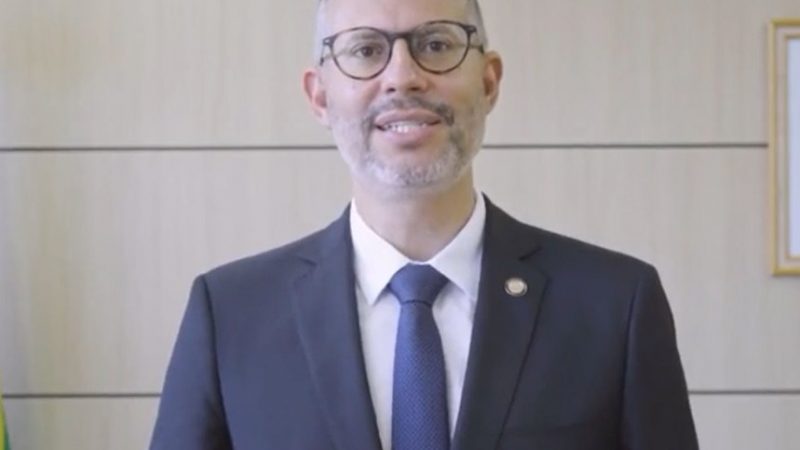 Governo nomeia Victor Godoy como ministro da Educação