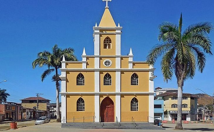 Justiça condena vereador a devolver quase R$ 10 mil gastos em viagens