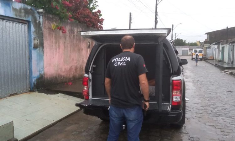 Polícia Civil de Alagoas prende homicida que matou mulher e escondeu corpo em geladeira, em São Paulo