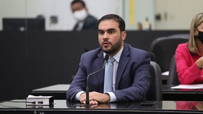 Davi Maia diz que foi proibido pelo MP de participar de evento em sua cidade