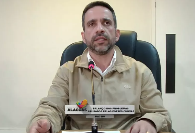 Governador de Alagoas anuncia decreto de emergência por causa das chuvas