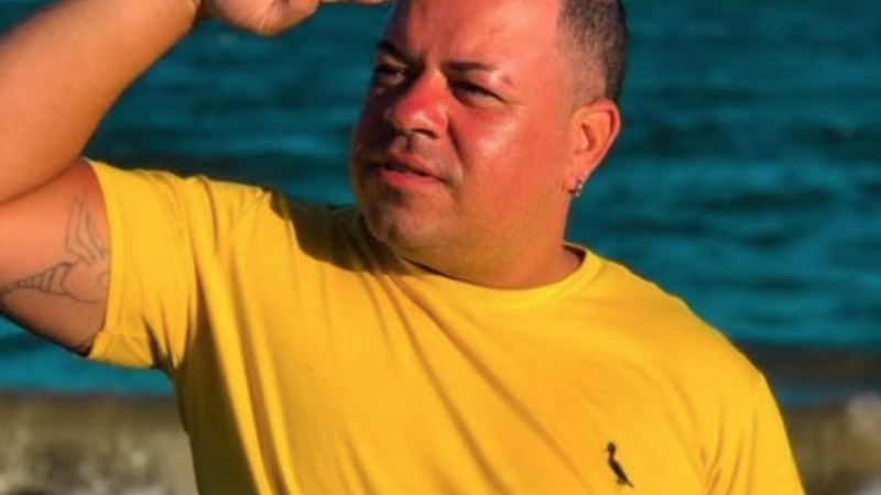 Humorista é identificado como vítima fatal de acidente em Atalaia