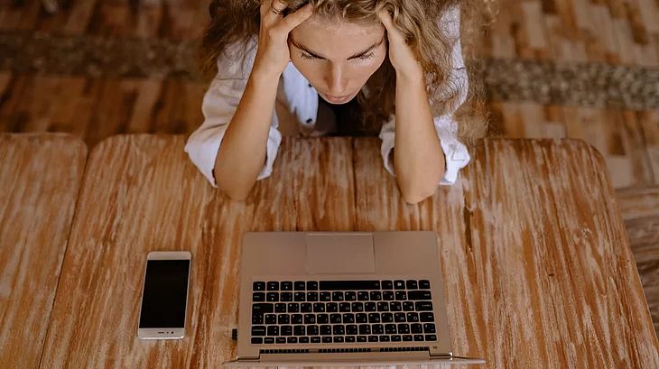 Golpe da portabilidade do salário faz dinheiro sumir da conta da vítima no dia do pagamento