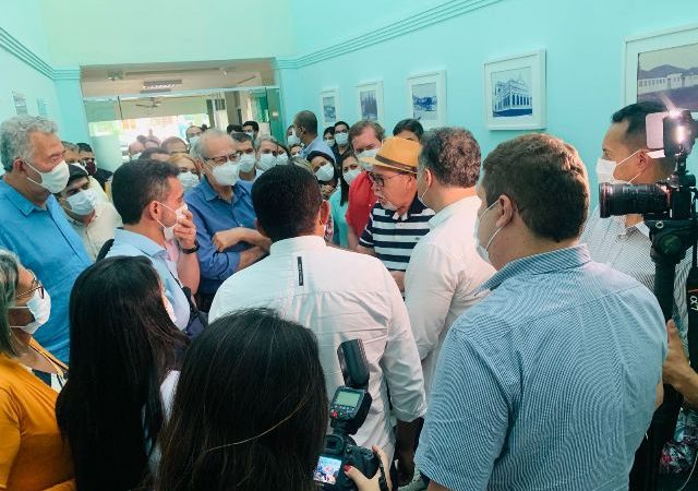 Hospital Santa Rita recebe visita de cortesia do Governador Paulo Dantas