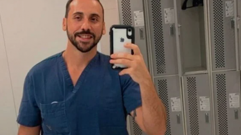 Marido de grávida questionou médico no parto: “Vai dormir por quê?”