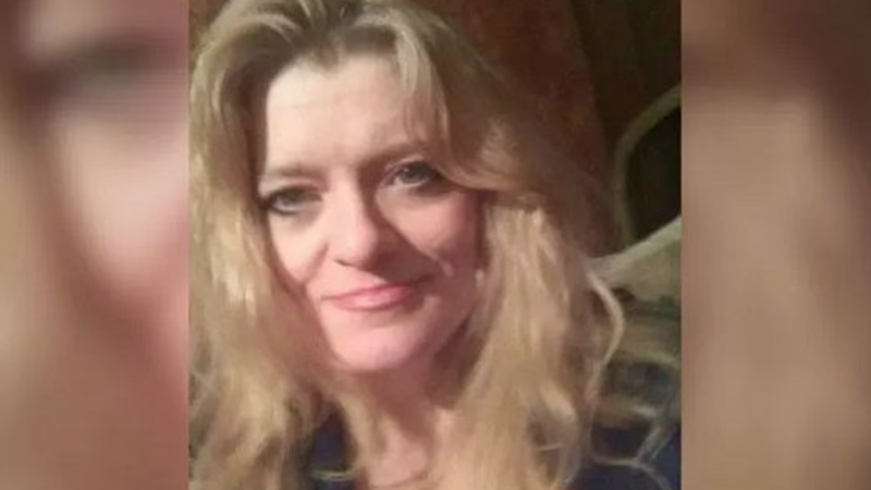 EUA: Mulher acorda de coma após dois anos e identifica seu irmão como agressor