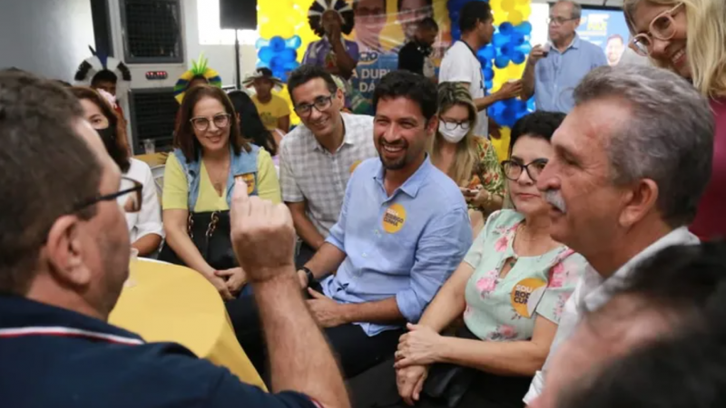 Rodrigo Cunha visita Palmeira, cobra construção de creches e destaca necessidade de priorizar educação em AL
