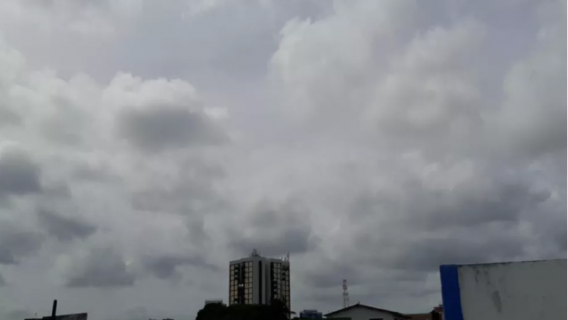 Chuva, céu nublado e tempo seco… veja a previsão do tempo para o fim de semana em Alagoas